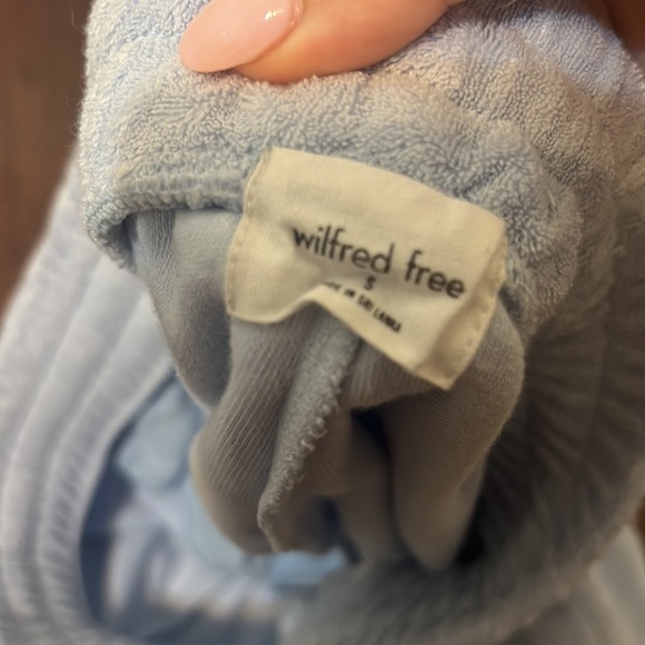 Aritiza shorts - Picture 3 of 3